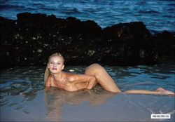 Zdenka Podkapova - Photoset 40 o56cbkl0n6
