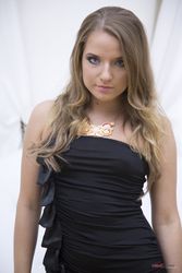 Arwen Gold - LP Photoset 9